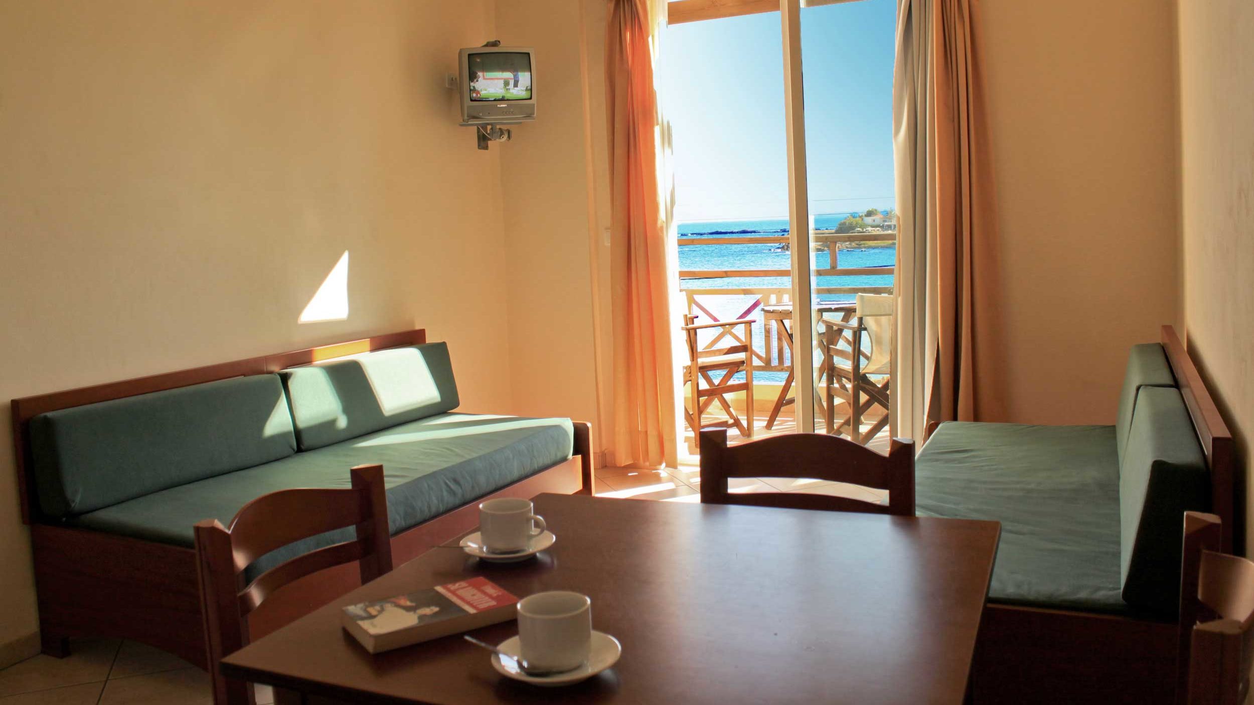 Porto Kalamaki Hotel