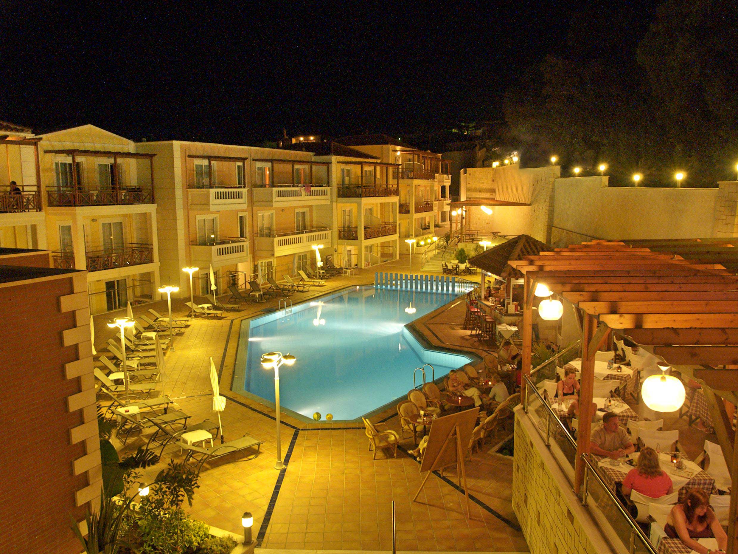 Porto Kalamaki Hotel