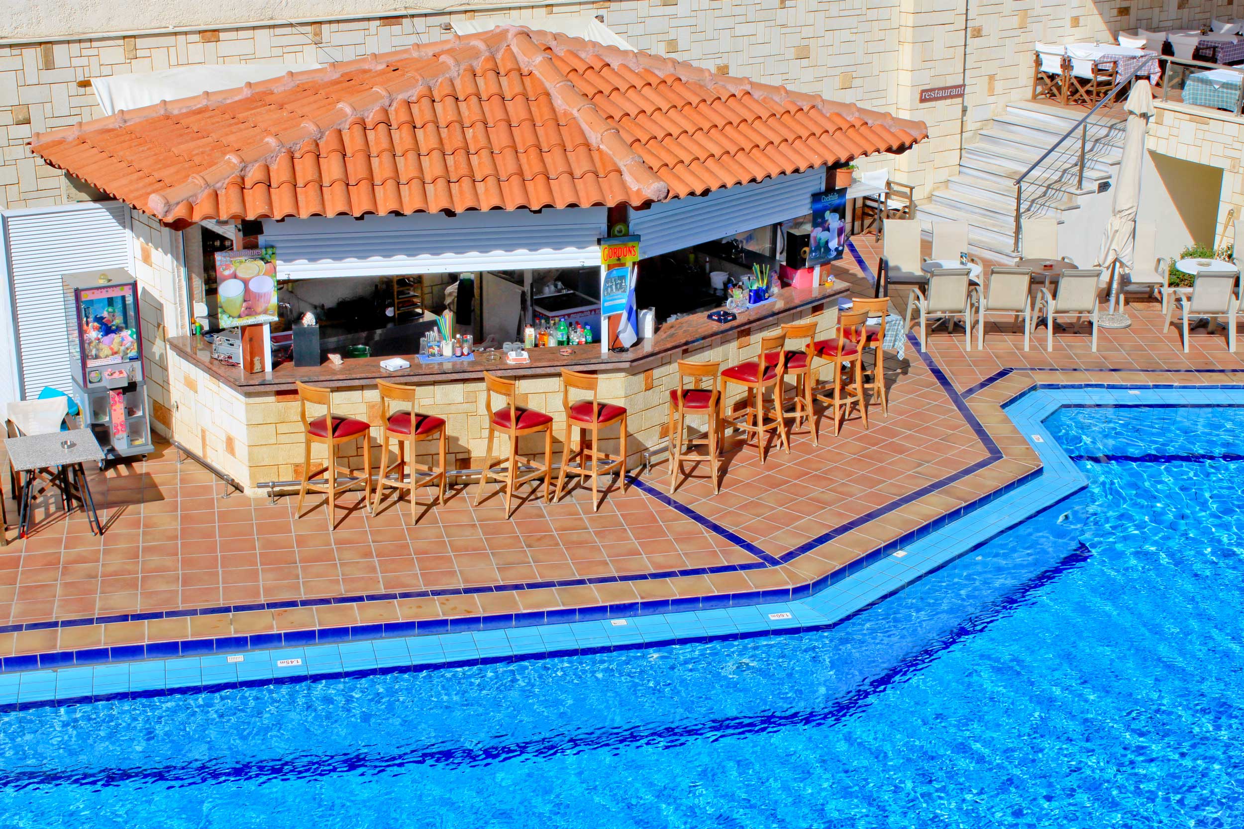 Porto Kalamaki Hotel