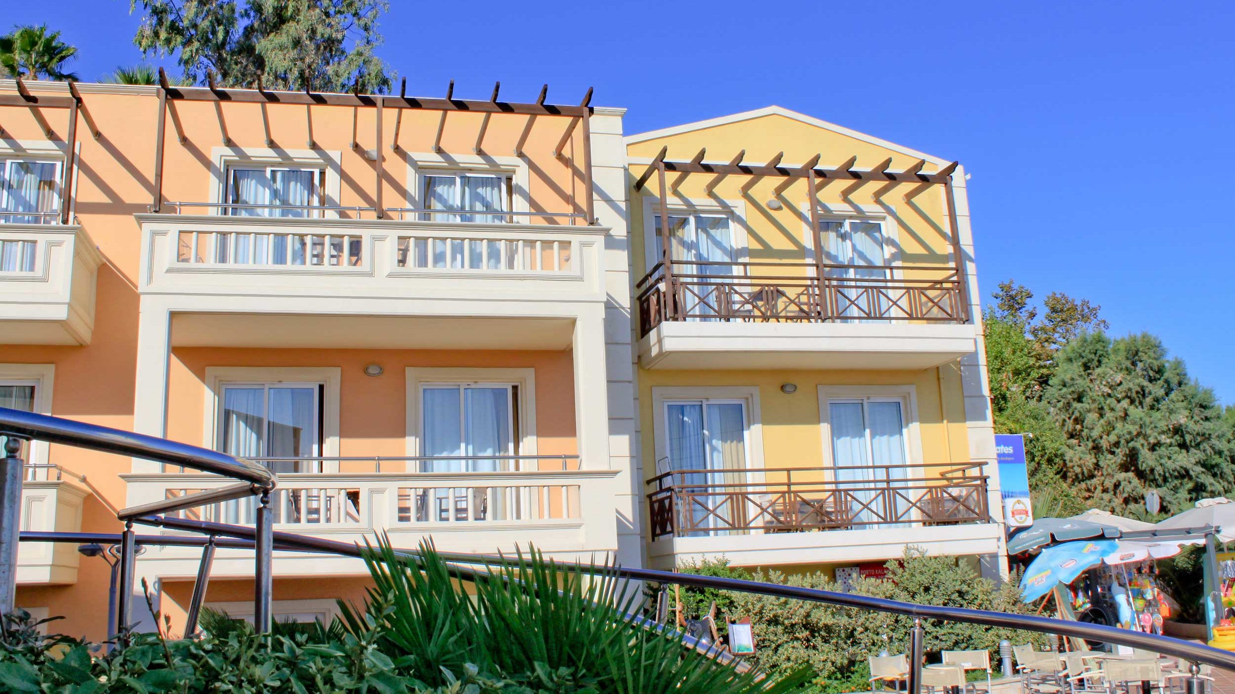 Porto Kalamaki Hotel