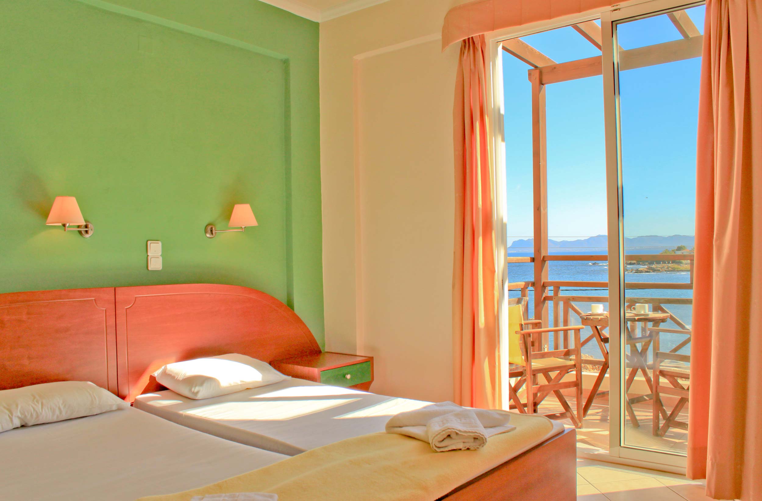 Porto Kalamaki Hotel